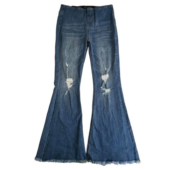 Risen Jeans Womens High Rise Distressed Frayed Hem Pull On Flare Jeans Large - Picture 2 of 10